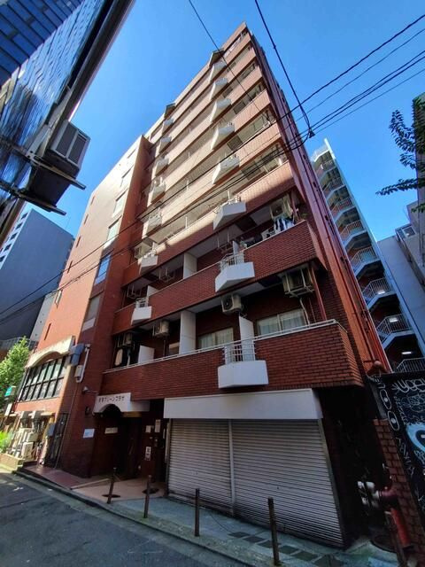 新宿グリーンプラザの外観