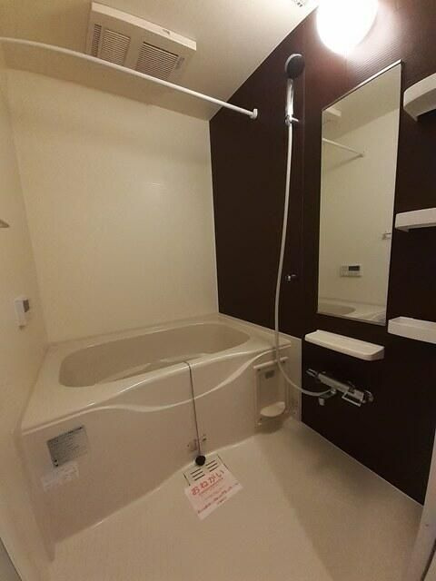 ラグナ蒲田本町の浴室