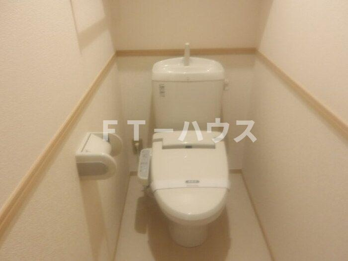 ロイヤルコートCのトイレ