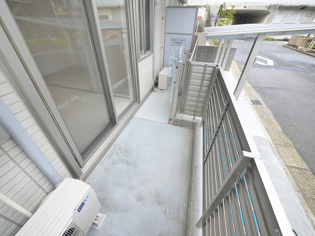 RETOLIA川原城町のバルコニー