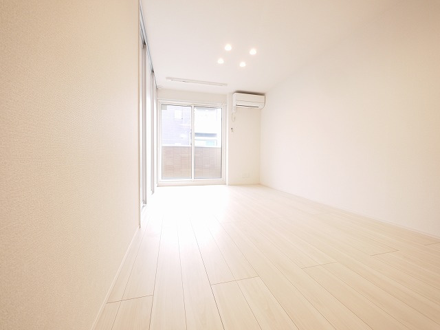 RETOLIA川原城町の居間・リビング