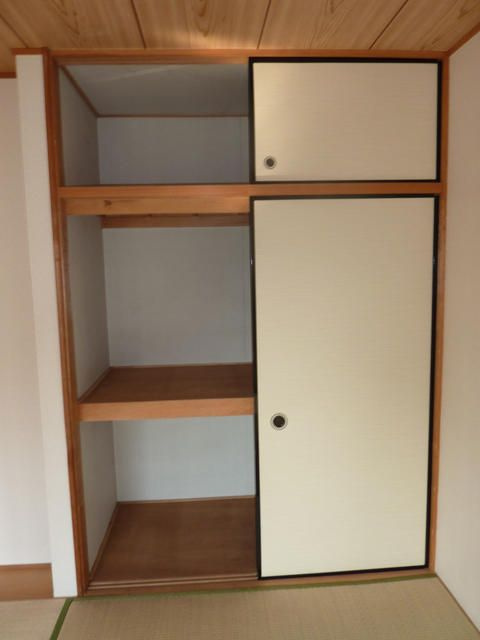 松清六番館の収納