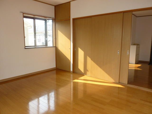 松清六番館の居間・リビング