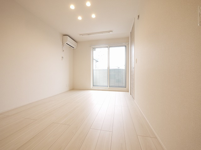 RETOLIA川原城町の寝室