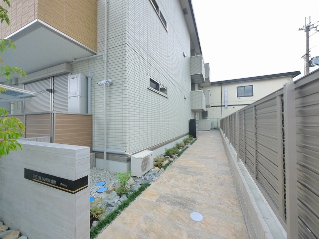 RETOLIA川原城