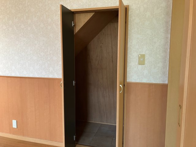 幸４丁目テラスハウスの収納