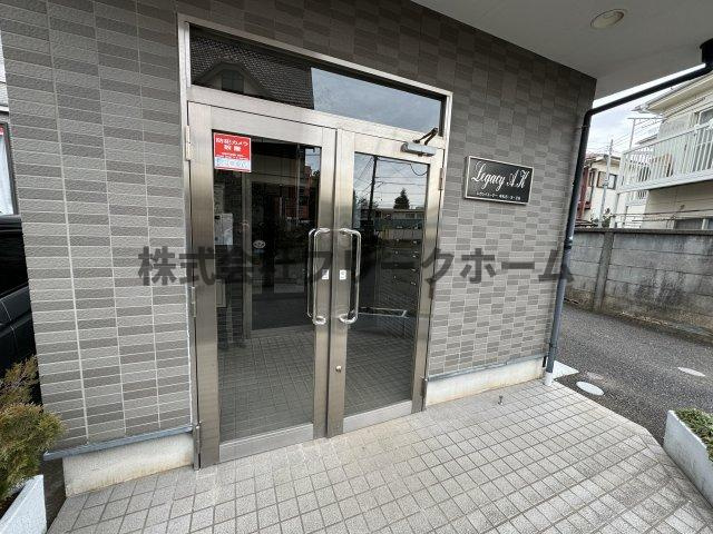 レガシーAKのエントランス