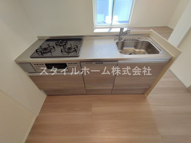 オッツ三蔵子　Aのキッチン