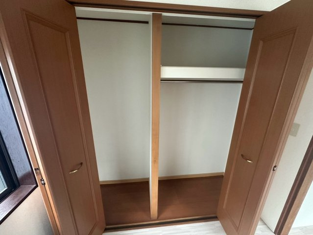 西馬橋1丁目戸建の収納