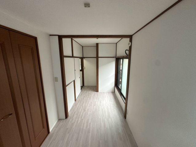 西馬橋1丁目戸建の居間・リビング