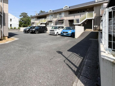 【駐車場】 | グランドサン五番館
