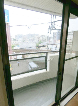 津田沼北見マンションのバルコニー