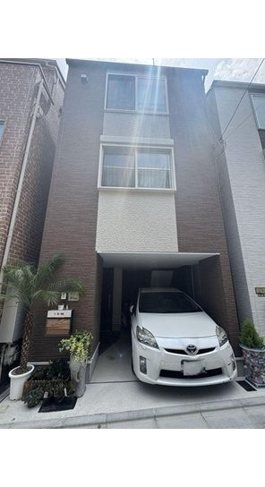 文京区本駒込　築浅中古戸建の外観