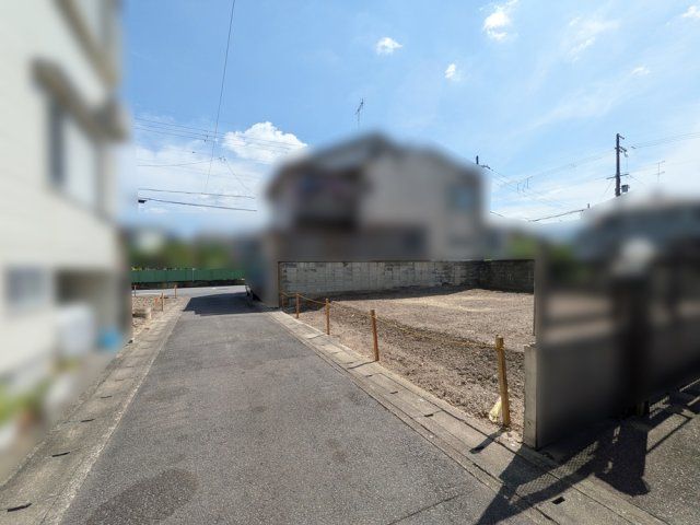 桂千代原町　建築条件無土地の前面道路含む現地写真