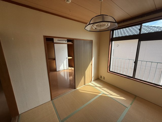 シティハイムカネコの和室