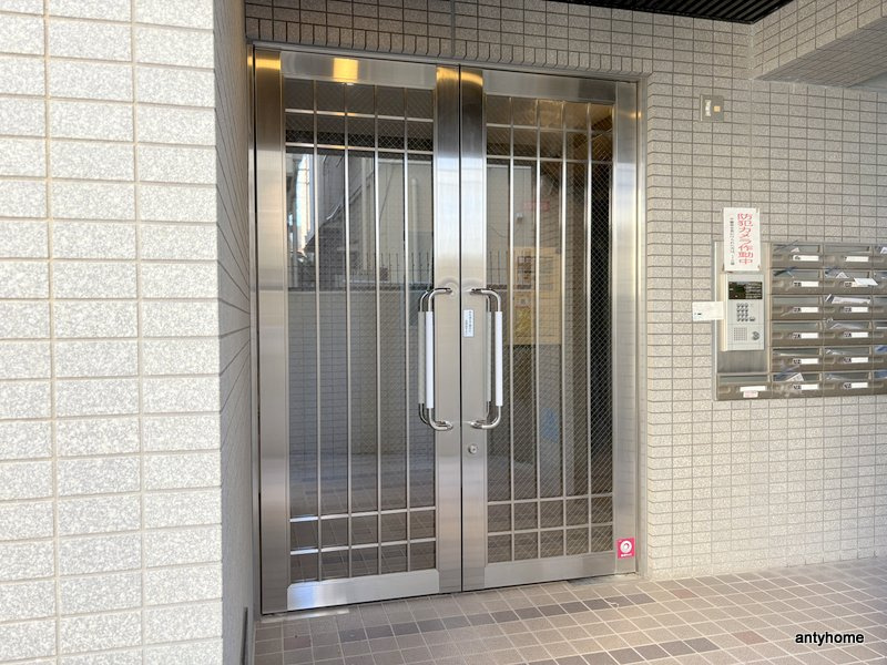 フォレスト今里　仲介手数料無料のエントランス