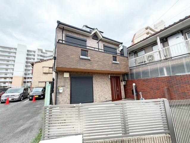 東中島３丁目　戸建て