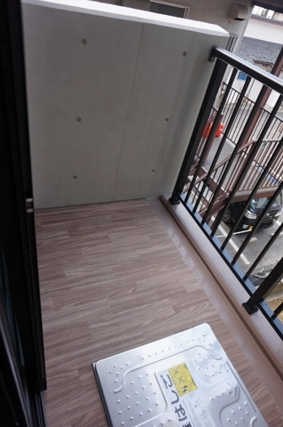 PARKSIDE RESIDENCE GYOTOKUのバルコニー