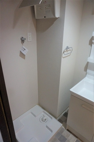 PARKSIDE RESIDENCE GYOTOKUの洗面所