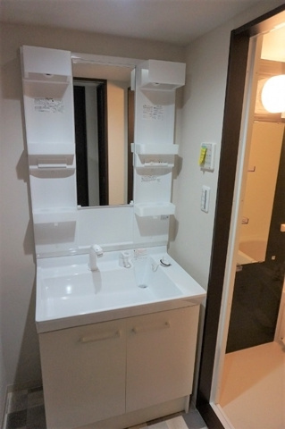PARKSIDE RESIDENCE GYOTOKUの洗面所