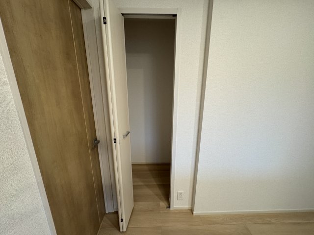 グレイスブリアンⅡの内装|パントリー（キッチン収納）（同型タイプ）