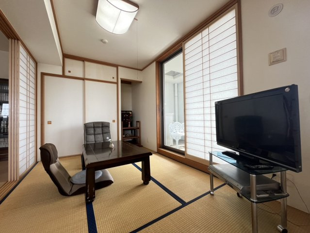 キャッスルハイツ常滑の和室|和室6帖　別角度♪