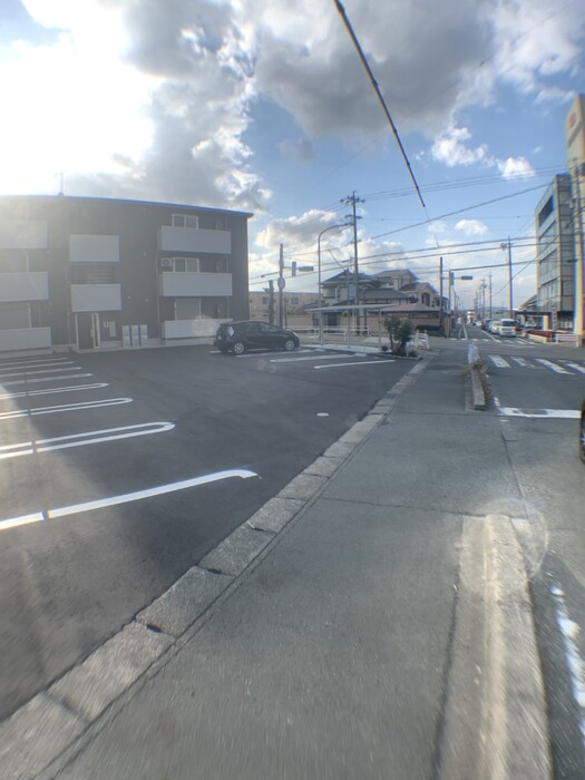 グラン・コート末広通の駐車場