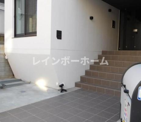 グランフォレスタみずほ台のエントランス|同施工会社参考写真