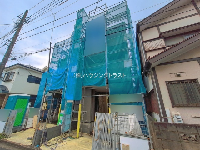 MIRASUMO　所沢市けやき台　全２棟　１号棟　の前面道路含む現地写真