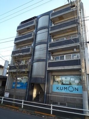 トップヒルズの外観