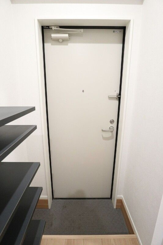ＭＥＬＤＩＡ小手指の玄関