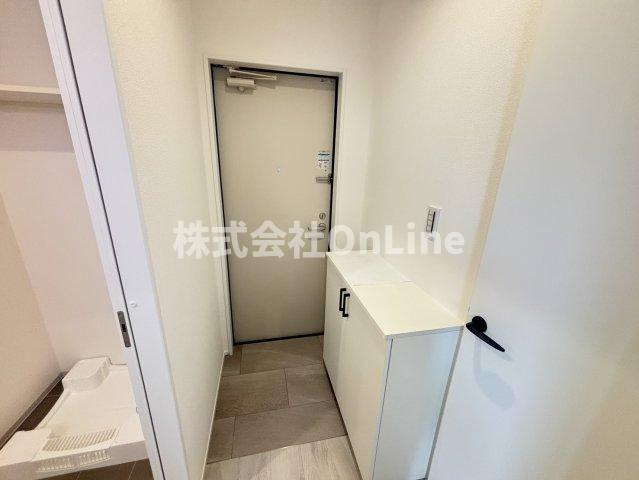【玄関】 | REGIES八尾駅前