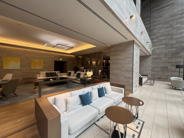 ブランズタワー梅田Northのロビー