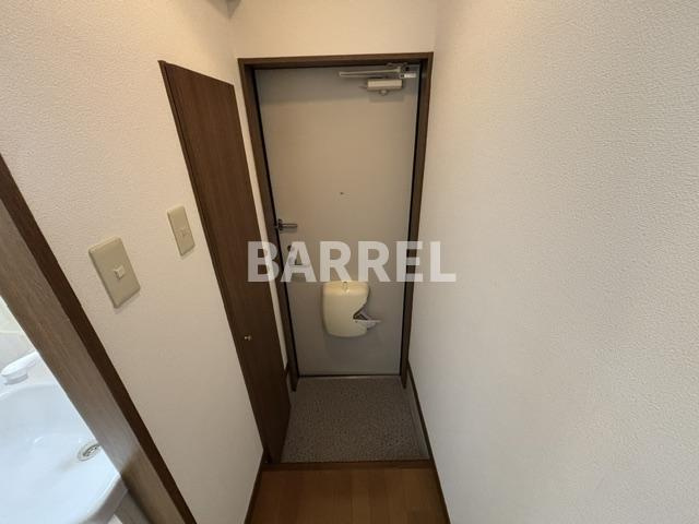 ナルディス池田の玄関