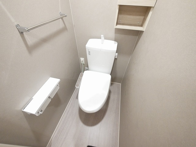 RETOLIA川原城町のトイレ