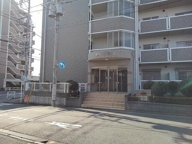 アドラブールのエントランス