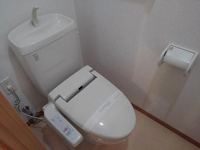 アドラブールのトイレ