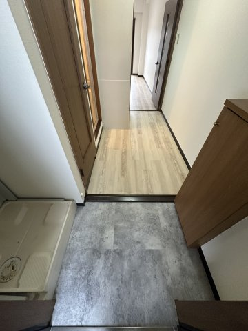 DYNASTY豊田新館の玄関