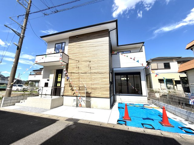 越谷市谷中町５期１号棟ケイアイグレース　新築戸建