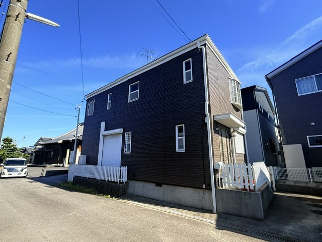 常滑市町小倉町5丁目　中古戸建の外観