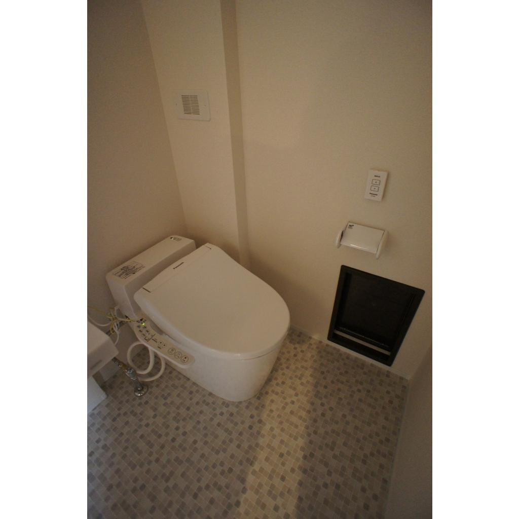 メゾン・ド・シャノワールのトイレ|ゆったりとした空間のトイレです