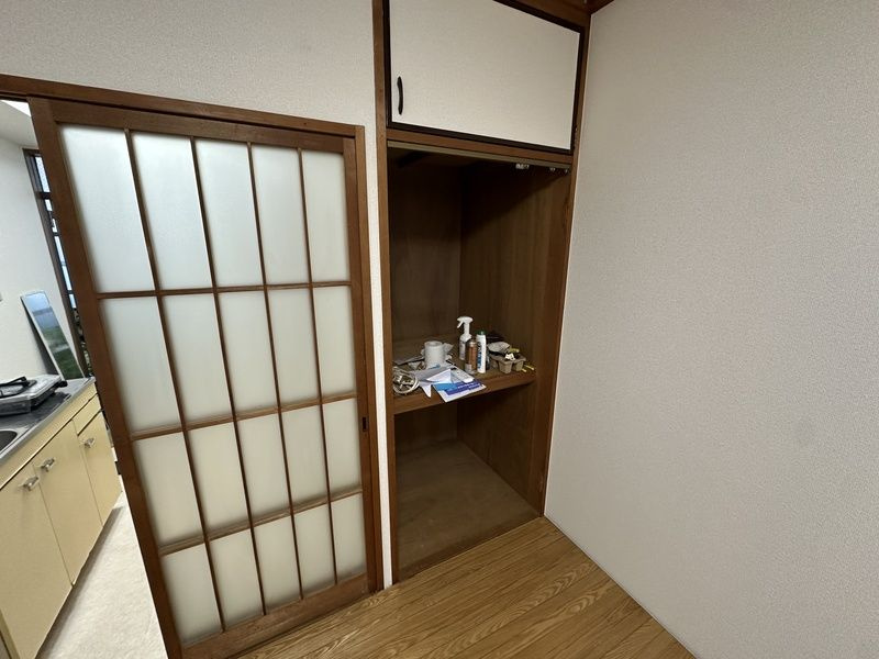 武蔵野市吉祥寺南町４丁目のアパートの収納