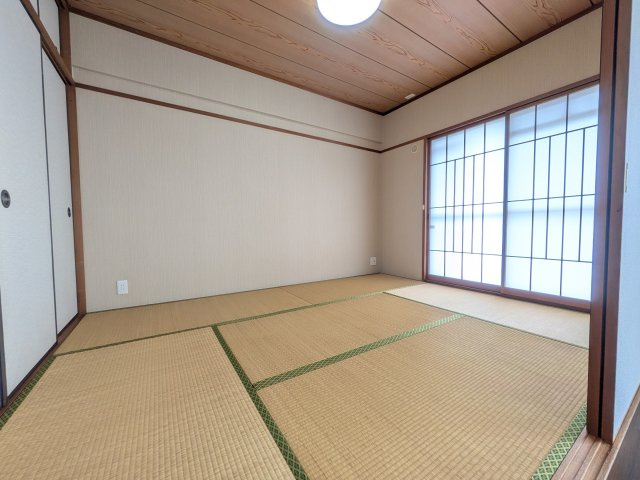 エクレール黒崎南の和室