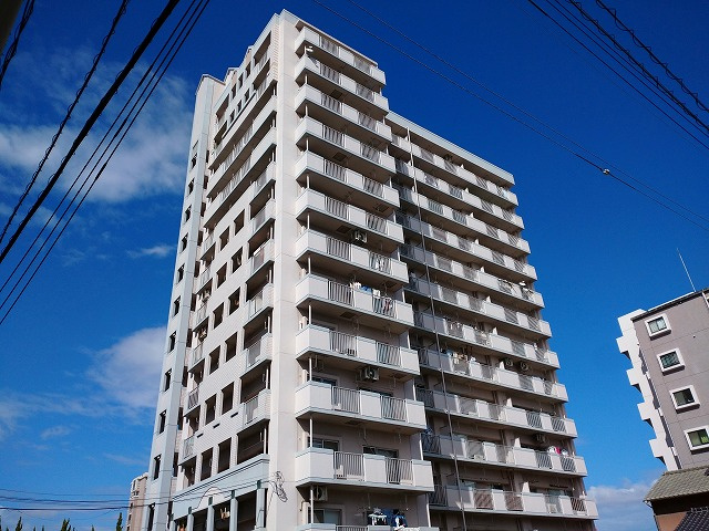 エクレール黒崎南の外観