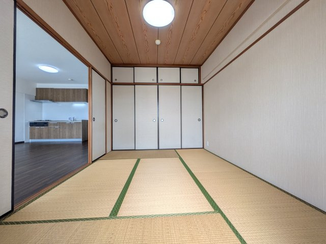 エクレール黒崎南の和室