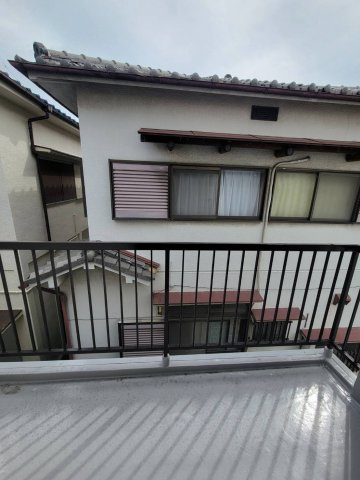 成田東が丘貸家のバルコニー