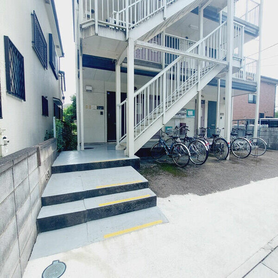 【エントランス】