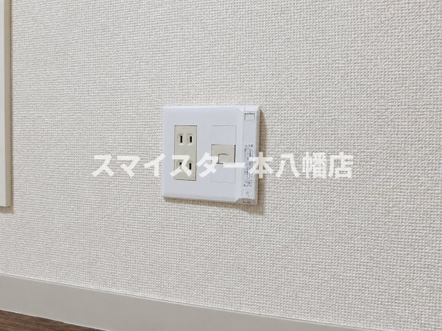 コスモリード船橋イーストのエントランス