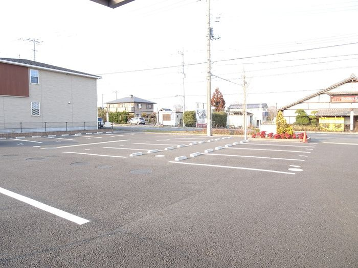 カーサ・エスペランサの駐車場