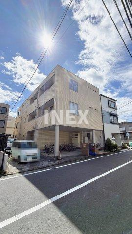 横浜市神奈川区六角橋２丁目の賃貸マンションの外観